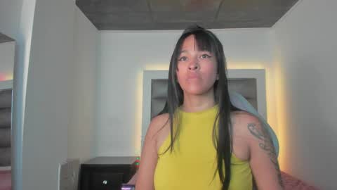 andrea_brunette_ online show from September 16, 1:08 pm