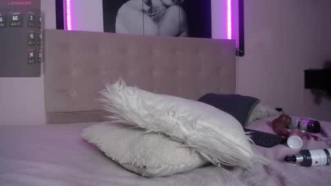 Snapshot of andrea_ramoss_ chatting on September 23, 9:24 pm Andrea Ramos online show from September 23, 9:24 pm