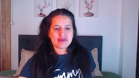 Snapshot of andrea_secret_ chatting on October 17, 3:04 pm ANDREA online show from October 17, 3:04 pm