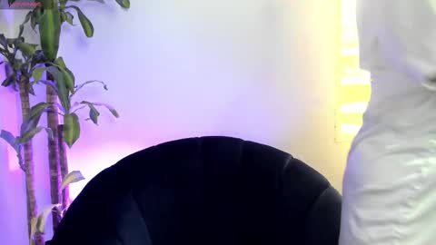 andreaablunt online show from January 15, 3:40 pm