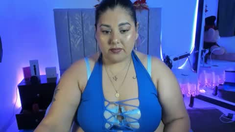 andreaakinky online show from December 22, 8:28 am