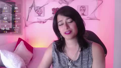 andy_eagleton_20 online show from October 30, 4:15 am