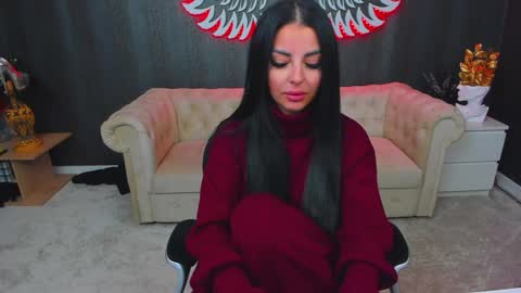 Snapshot of anemariejolie chatting on February 8, 2:27 pm Anne online show from February 8, 2:27 pm