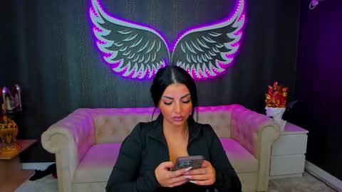 Snapshot of anemariejolie chatting on October 12, 5:48 pm Anne online show from October 12, 5:48 pm