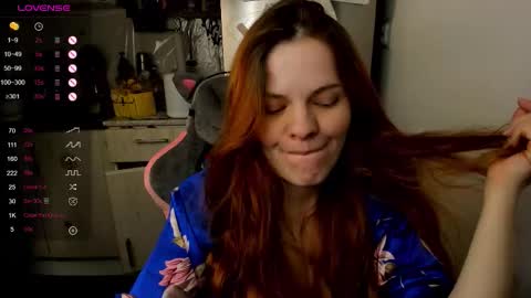 Snapshot of angel7you chatting on October 23, 1:06 pm Eva online show from October 23, 1:06 pm