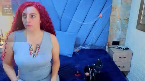 angel__red_ online show from October 21, 3:32 am