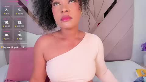 Snapshot of angel_dthroat3 chatting on September 26, 6:22 am Angel Dthroat 3 online show from September 26, 6:22 am