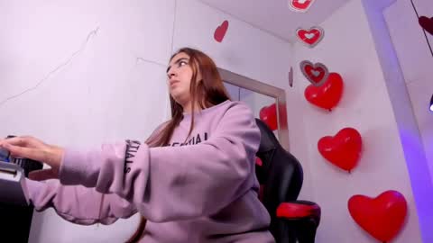 angel hardy online show from April 9, 10:53 am