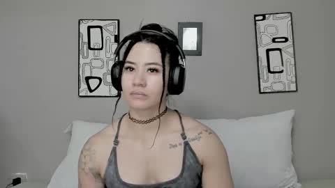 Angel online show from January 15, 6:58 pm