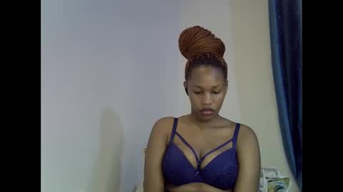 angel_mia5 online show from April 16, 10:01 pm