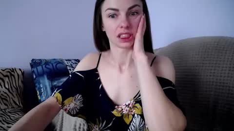 Zoe online show from October 1, 9:25 am