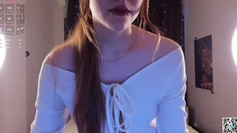 Angela online show from March 27, 3:08 am