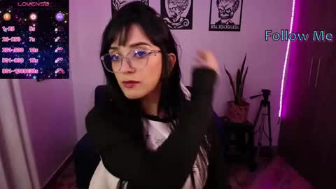 Angela online show from December 3, 11:18 pm