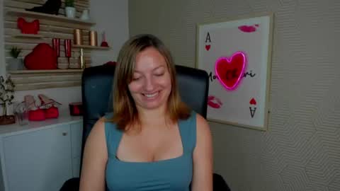 Angela online show from July 9, 7:33 am