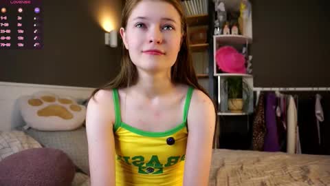 Mary online show from January 8, 11:47 am