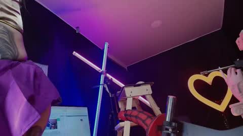Snapshot of angelacianuro_2 chatting on October 8, 3:55 am Angela Cianuro online show from October 8, 3:55 am