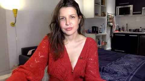 Angela online show from December 22, 9:18 pm