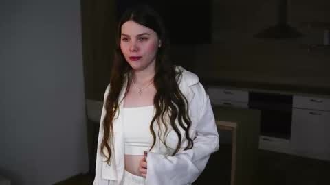 Olivia online show from November 26, 7:42 am