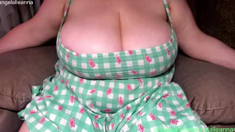 Aleannaregister for communication at  online show from March 22, 1:06 pm