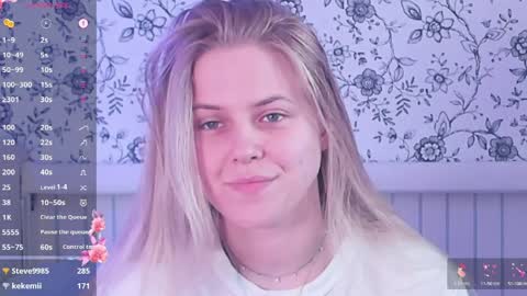 Darsi Anty online show from April 6, 3:35 pm