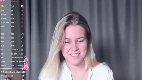 Darsi Anty online show from October 24, 4:14 pm