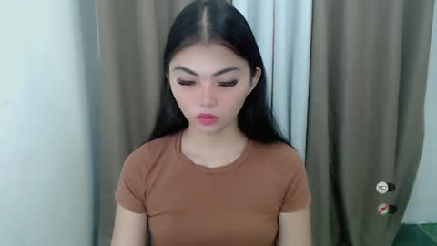 Snapshot of angelari_slut chatting on February 2, 11:42 pm angelari_slut online show from February 2, 11:42 pm