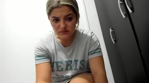 anita online show from July 3, 8:31 am