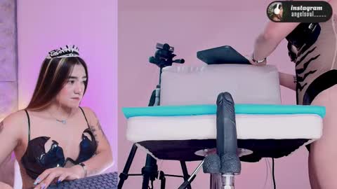 angel online show from February 13, 8:49 am