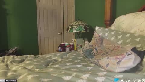 Angel Honey online show from December 16, 3:08 am