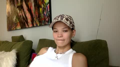 angelia01m online show from September 14, 9:23 pm