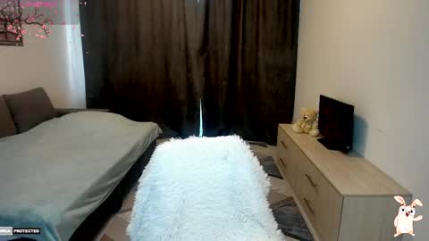 Angelica online show from February 15, 1:32 pm