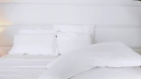 Angelic online show from November 6, 2:39 am