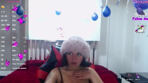 angelie online show from November 16, 10:37 am