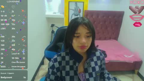 angelie online show from October 19, 6:15 am