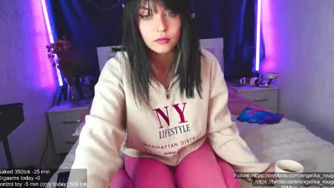 Snapshot of angelika_rouge chatting on February 23, 6:07 pm Angelika Rouge online show from February 23, 6:07 pm