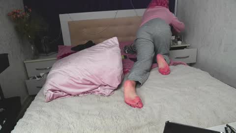 Snapshot of angelika_rouge chatting on February 2, 6:10 pm Angelika Rouge online show from February 2, 6:10 pm