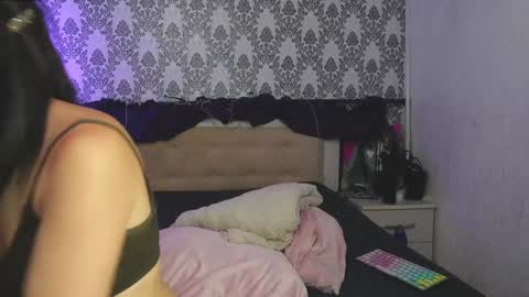 Snapshot of angelika_rouge chatting on September 12, 3:41 pm Angelika Rouge online show from September 12, 3:41 pm