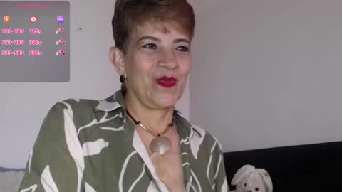 Snapshot of angelina_stone_65 chatting on February 21, 3:10 pm Angelina online show from February 21, 3:10 pm