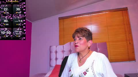 Snapshot of angelina_stone_65 chatting on January 6, 7:02 pm Angelina online show from January 6, 7:02 pm