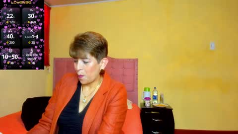 Snapshot of angelina_stone_65 chatting on January 2, 10:22 pm Angelina online show from January 2, 10:22 pm