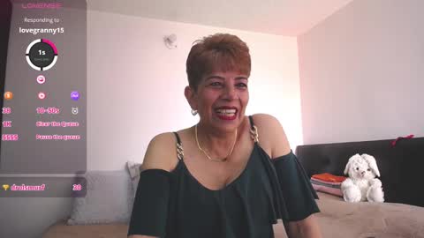 Snapshot of angelina_stone_65 chatting on February 18, 1:44 pm Angelina online show from February 18, 1:44 pm