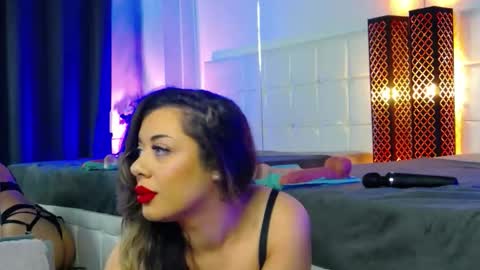 Snapshot of angelinagreyy chatting on October 13, 7:49 pm angelinagreyy online show from October 13, 7:49 pm