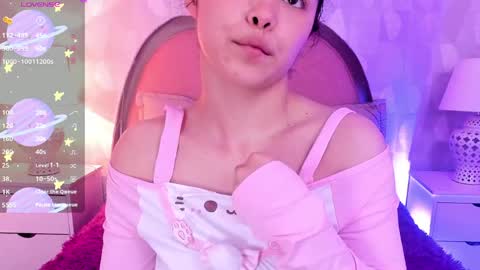 angeline online show from June 5, 12:11 pm