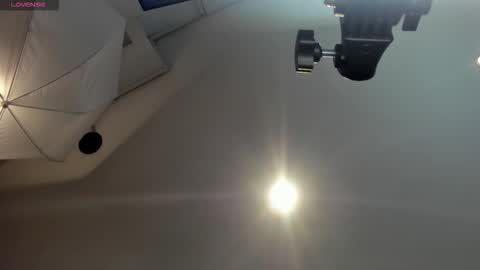 Snapshot of angellquinn_ chatting on September 29, 12:10 pm online show from September 29, 12:10 pm