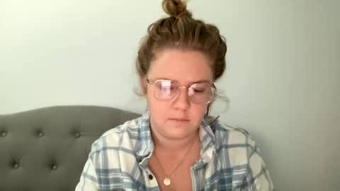 Snapshot of angeloflight273360 chatting on January 8, 3:50 pm Angel of Light online show from January 8, 3:50 pm
