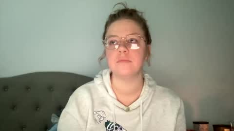 Snapshot of angeloflight273360 chatting on January 20, 2:36 pm Angel of Light online show from January 20, 2:36 pm