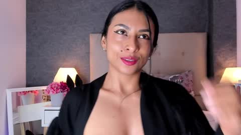 Angela online show from March 6, 1:24 pm