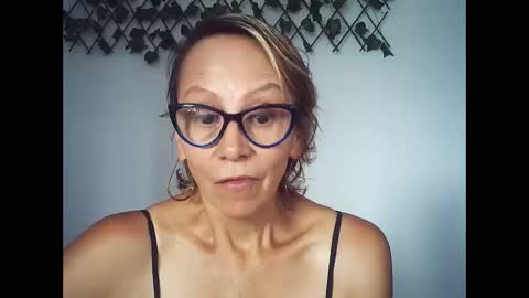 angelycute476334 online show from January 26, 3:58 pm