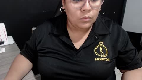Snapshot of angy_ro12 chatting on January 16, 9:19 pm angy online show from January 16, 9:19 pm