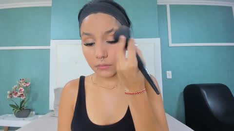 Snapshot of ania_gomez chatting on September 10, 9:37 pm Ania online show from September 10, 9:37 pm